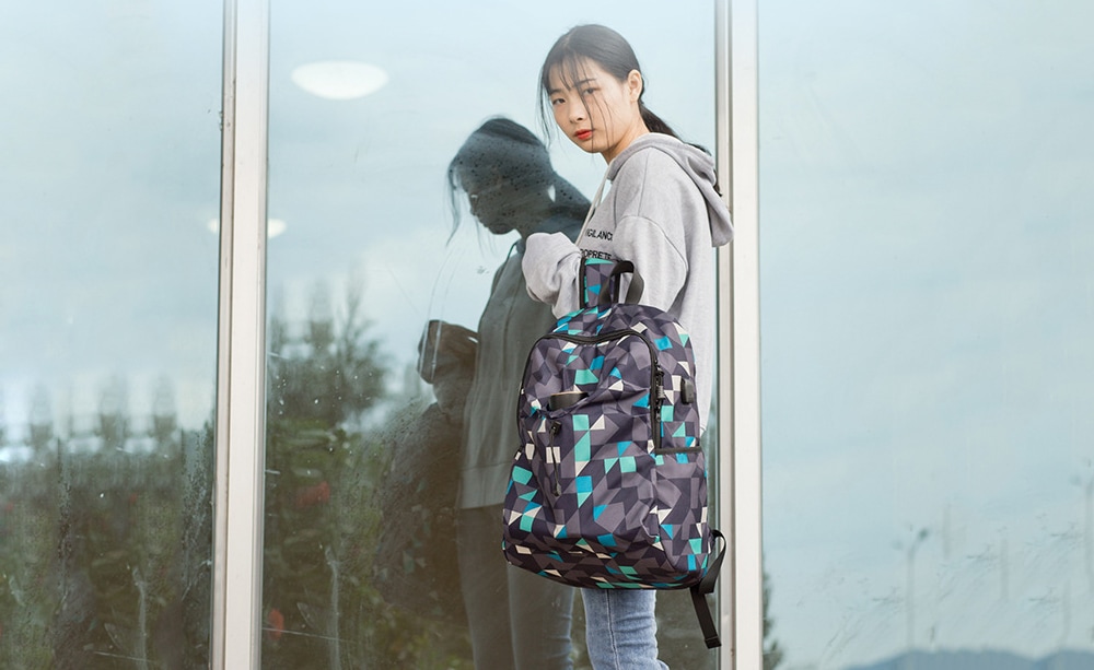 Water Resistance Fashion Lattice Backpack- Black Water Resistance Fashion Lattice Backpack- Black